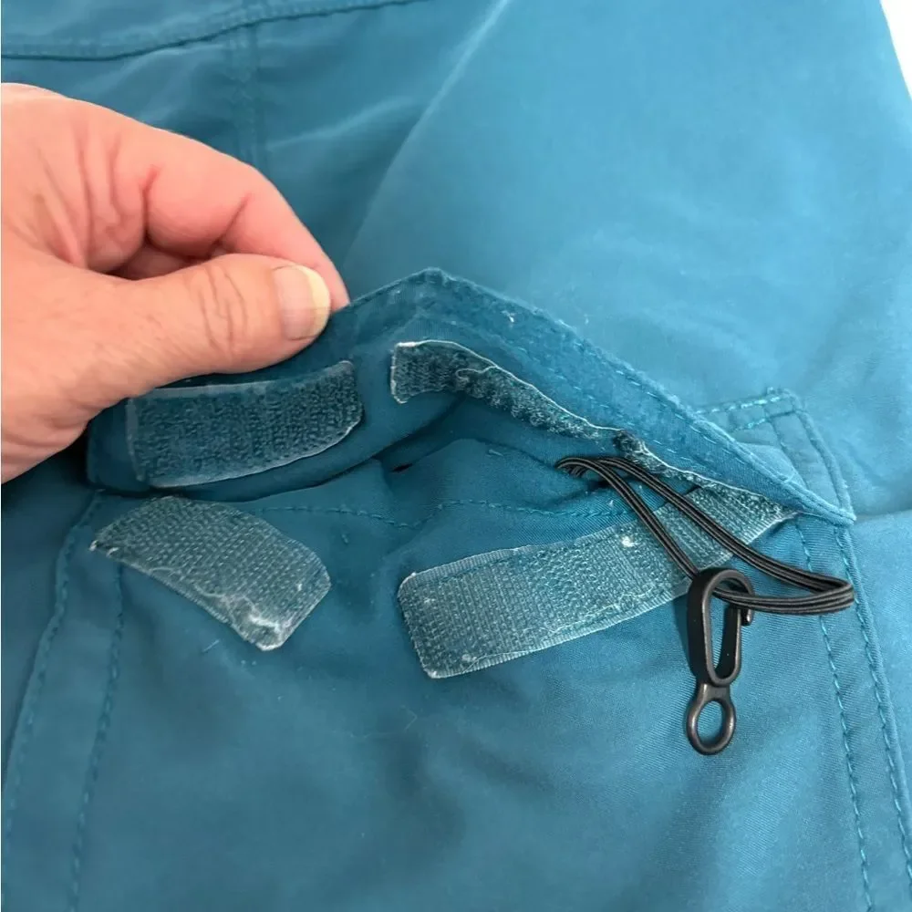 The North Face Swim Trunks in Blue Size 33